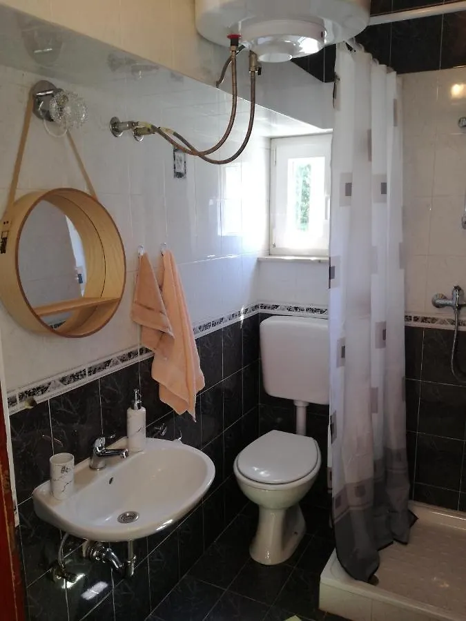 דירה פולה Apartman Sara קרואטיה